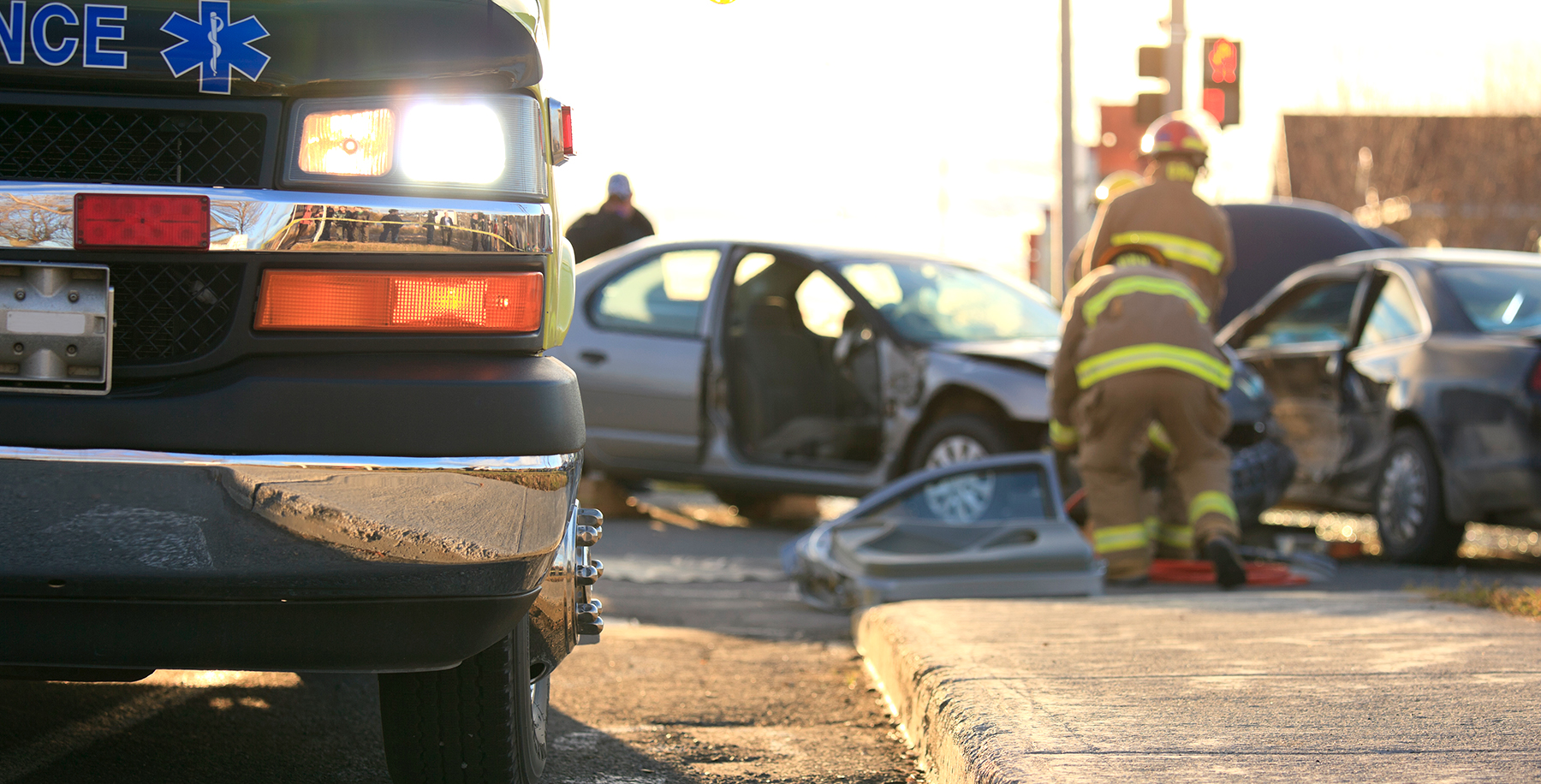 Fresno, CA – Accidente de varios vehículos con resultado fatal